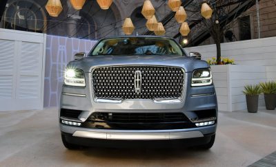 2018-LINCOLN-NAVIGATOR_SV2_325