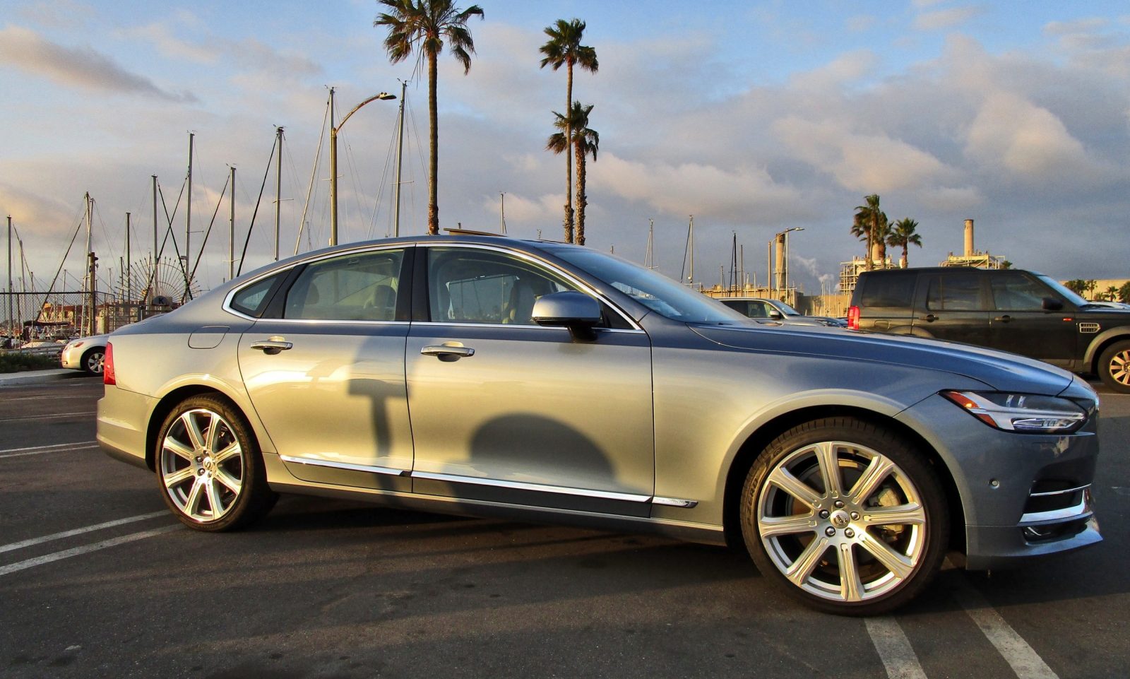 Volvo s90 t6