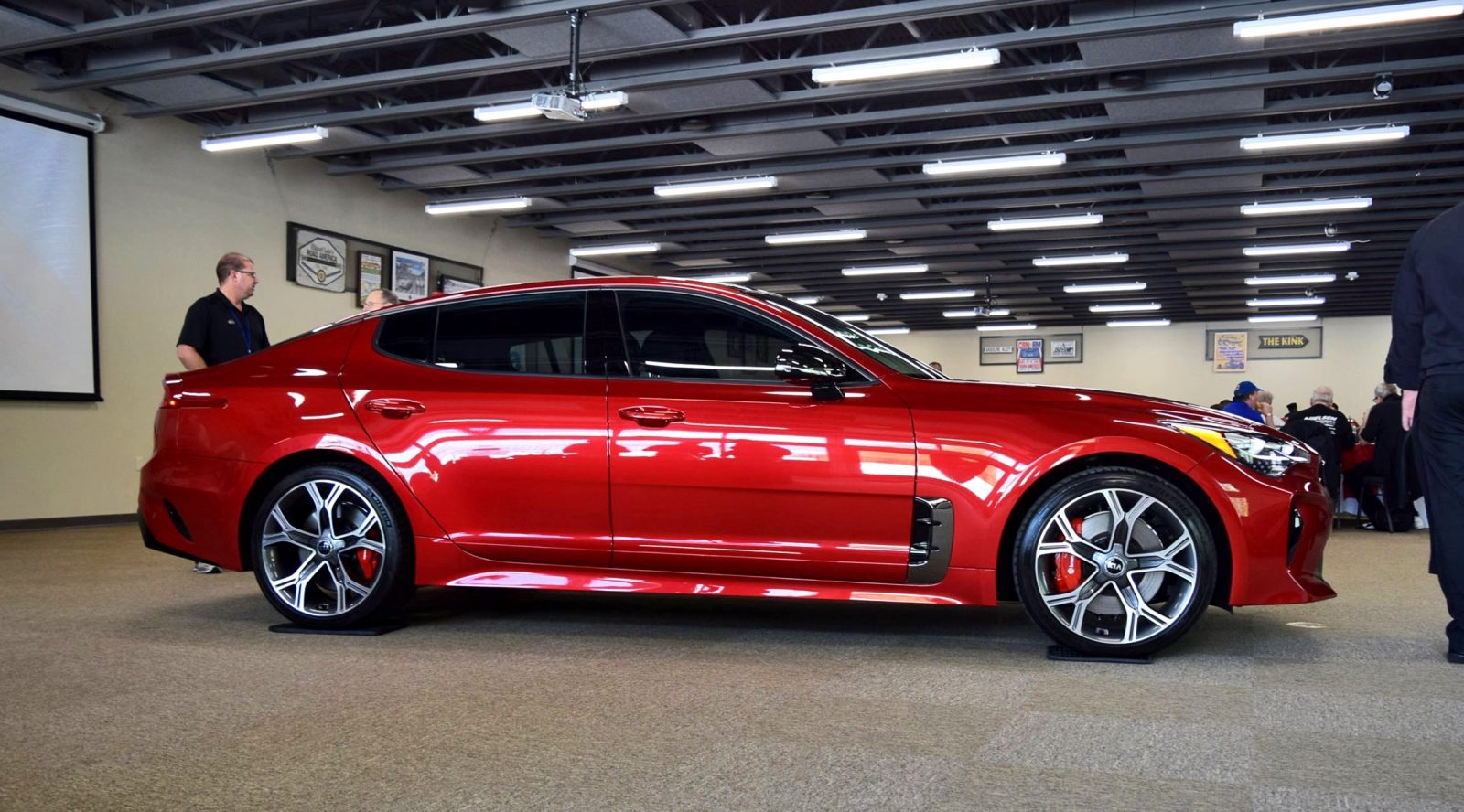 2018 KIA Stinger GT AWD 31