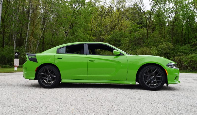 2017 Dodge Charger DAYTONA 11