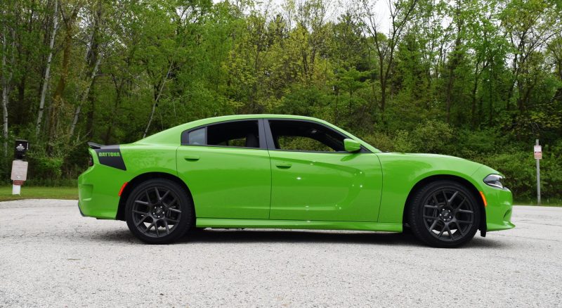 2017 Dodge Charger DAYTONA 12