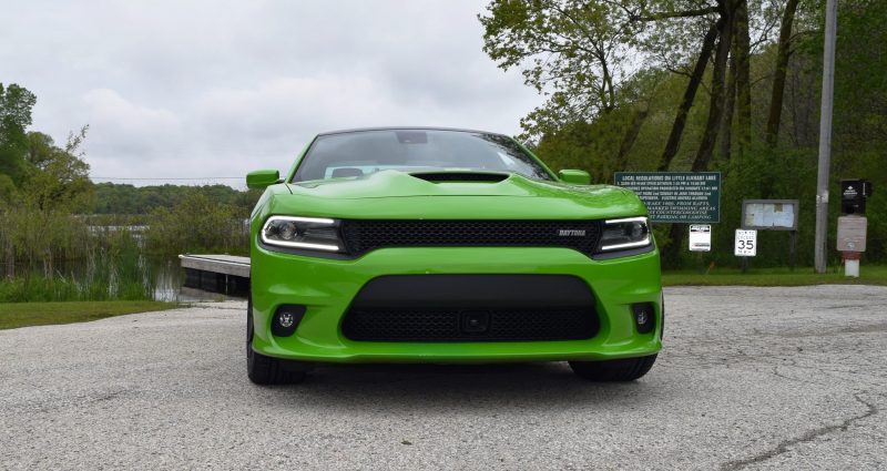 2017 Dodge Charger DAYTONA 2