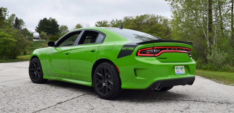 2017 Dodge Charger DAYTONA 25