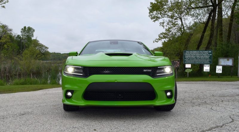 2017 Dodge Charger DAYTONA 38