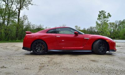 2017 Nissan GT-R Review 19