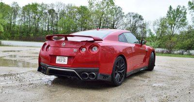 2017 Nissan GT-R Review 23