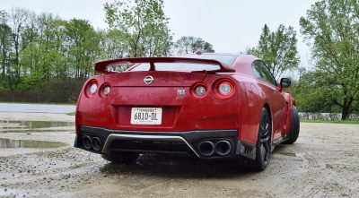 2017 Nissan GT-R Review 25