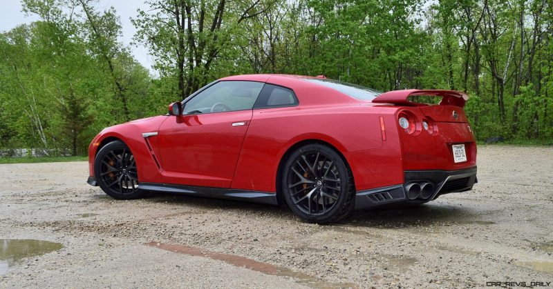 2017 Nissan GT-R Review 33