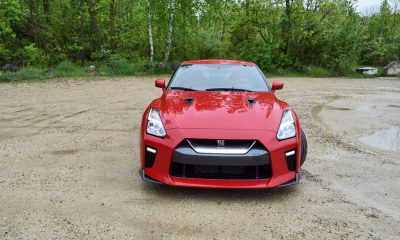 2017 Nissan GT-R Review 8