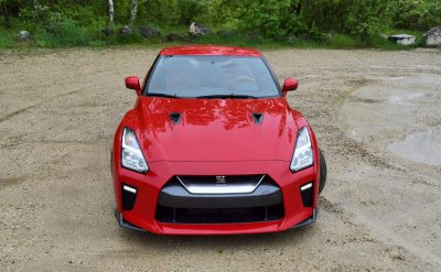 2017 Nissan GT-R Review 9