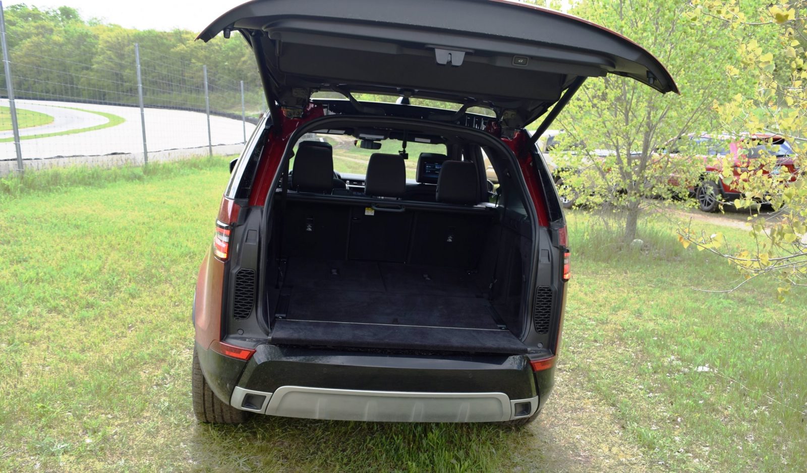 2018 Land Rover DISCOVERY 43