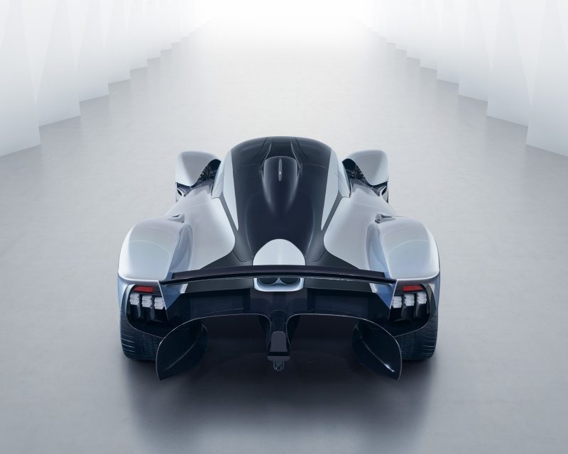 Aston Martin Valkyrie_13