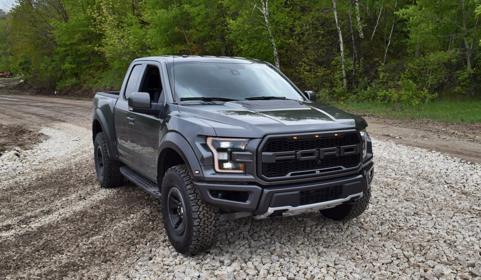 Ford Raptor черный