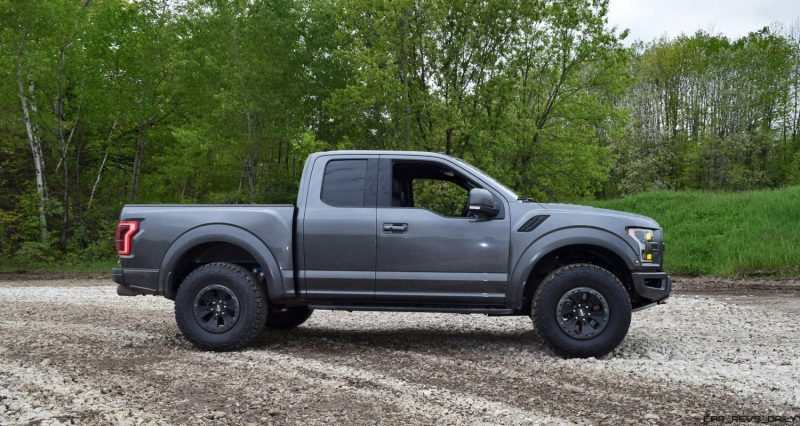 2017 Ford F-150 RAPTOR 21