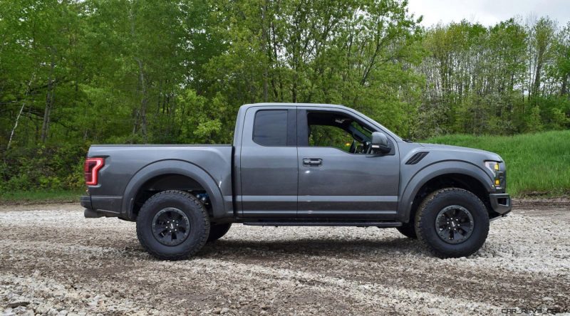 2017 Ford F-150 RAPTOR 22