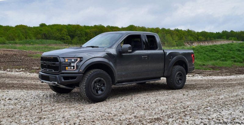 2017 Ford F-150 RAPTOR 26