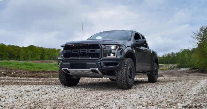 2017 Ford F-150 RAPTOR 30