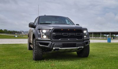 2017 Ford F-150 RAPTOR 4x4 12