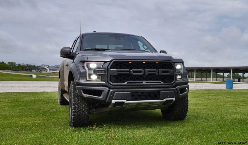 2017 Ford F-150 RAPTOR 4x4 12