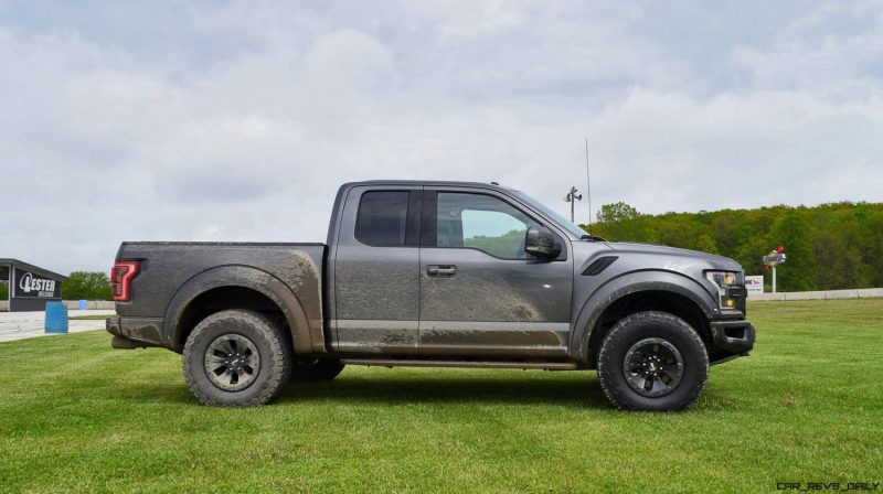 2017 Ford F-150 RAPTOR 4x4 20