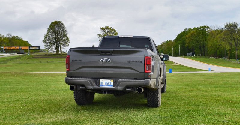 2017 Ford F-150 RAPTOR 4x4 30