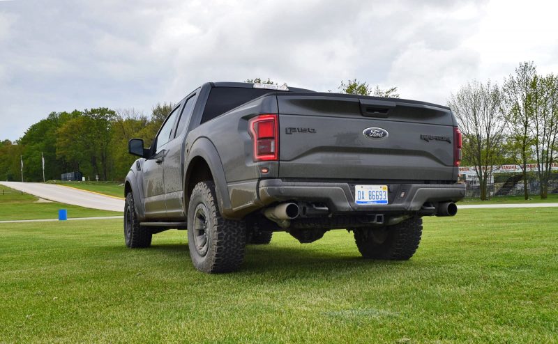 2017 Ford F-150 RAPTOR 4x4 32