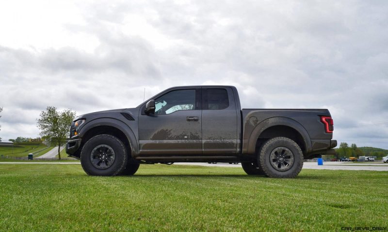 2017 Ford F-150 RAPTOR 4x4 38