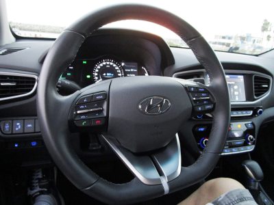 2017 Hyundai Ioniq Hybrid SEL INTERIOR 7