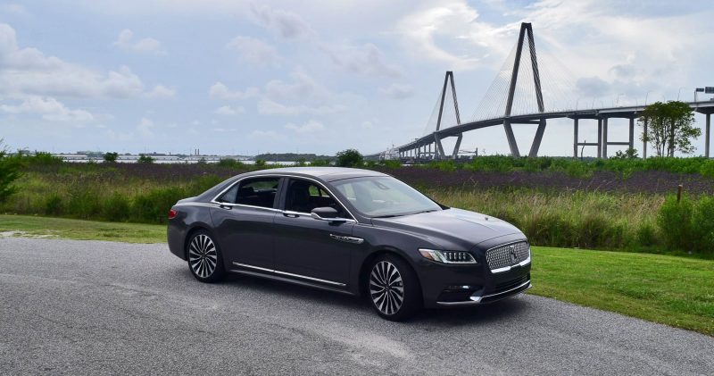 2017 Lincoln Continental 3