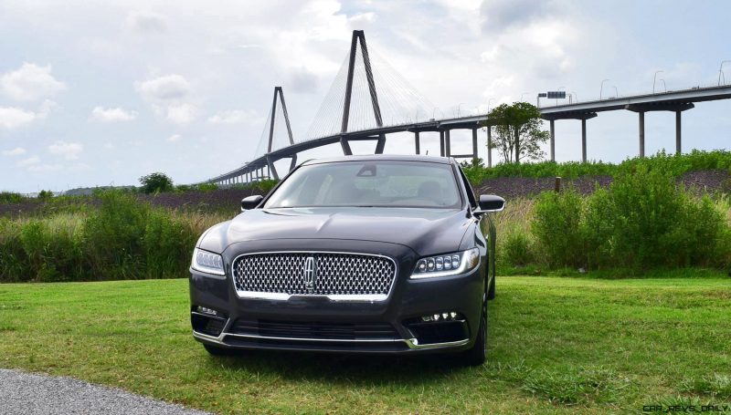 2017 Lincoln Continental 3