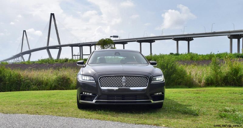 2017 Lincoln Continental 3