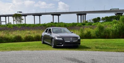 2017 Lincoln Continental 3