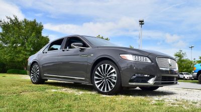 2017 Lincoln Continental 3