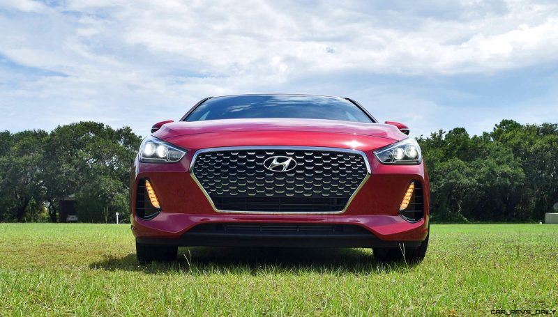 2018 Hyundai Elantra GT Sport 13