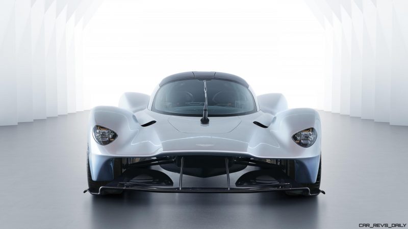 Aston Martin VALKYRIE 10