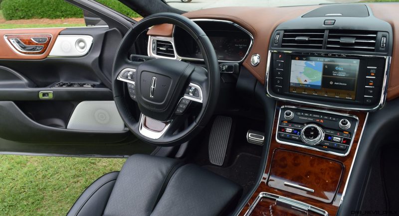 Lincoln Continental 2017 Interior 4