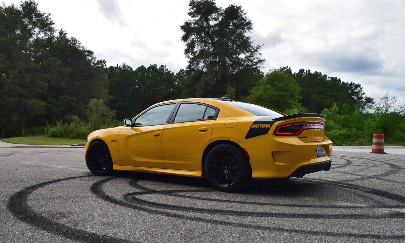 2017 dodge charger daytona 392 – hd road test review