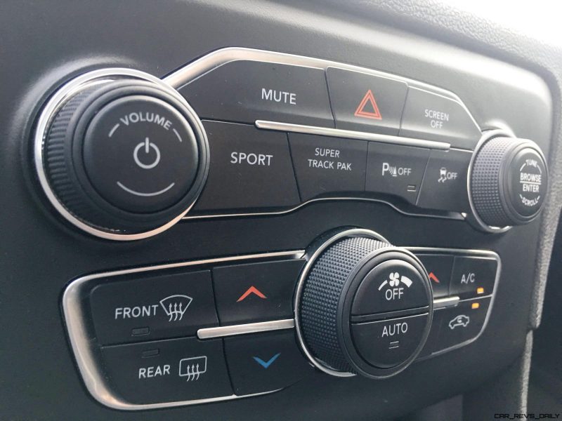 2017 dodge charger interior