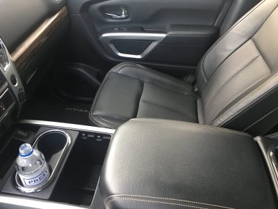 2017 Nissan TITAN SL 4x4 - Road Test Review 8