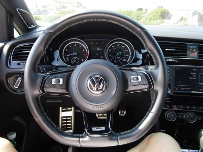 2017 VW Golf R INTERIORS 1