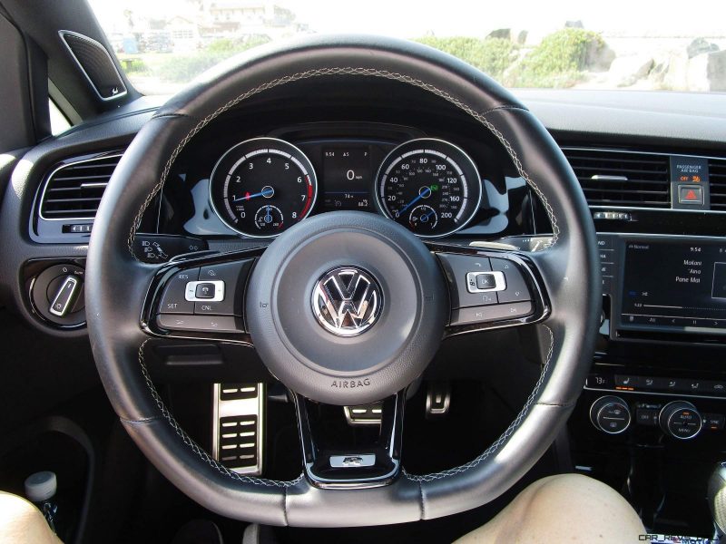 2017 VW Golf R INTERIORS 1