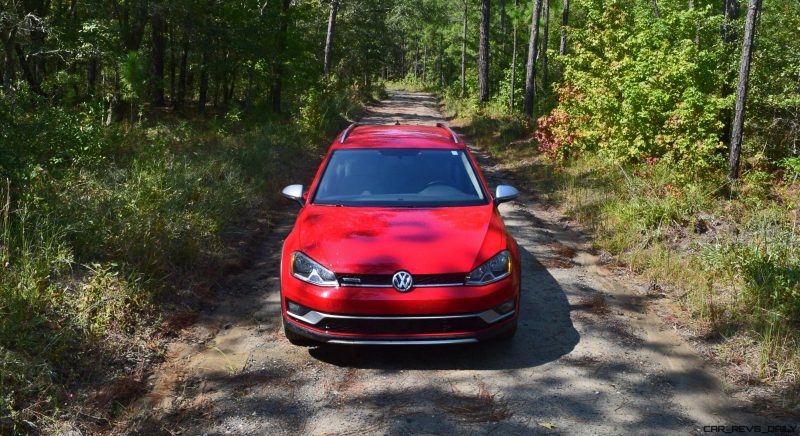 2017 VW Golf Alltrack S 3