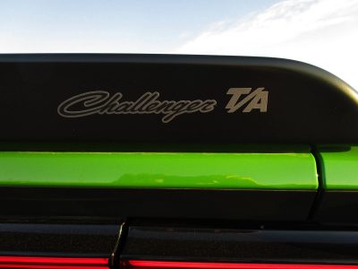 2017 Dodge Challenger 8