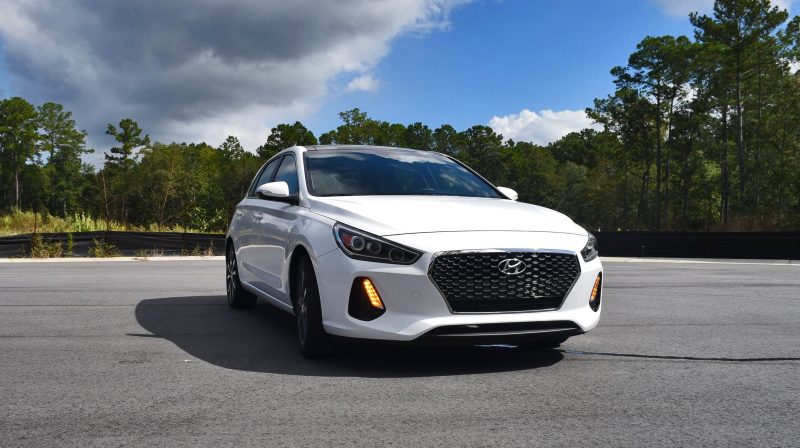 2018 Hyundai Elantra GT 26