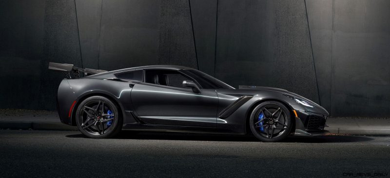 2019-Chevrolet-Corvette-ZR1-001