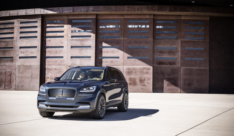 Lincoln-Aviator-03