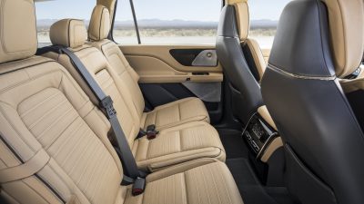 Lincoln-Aviator-20