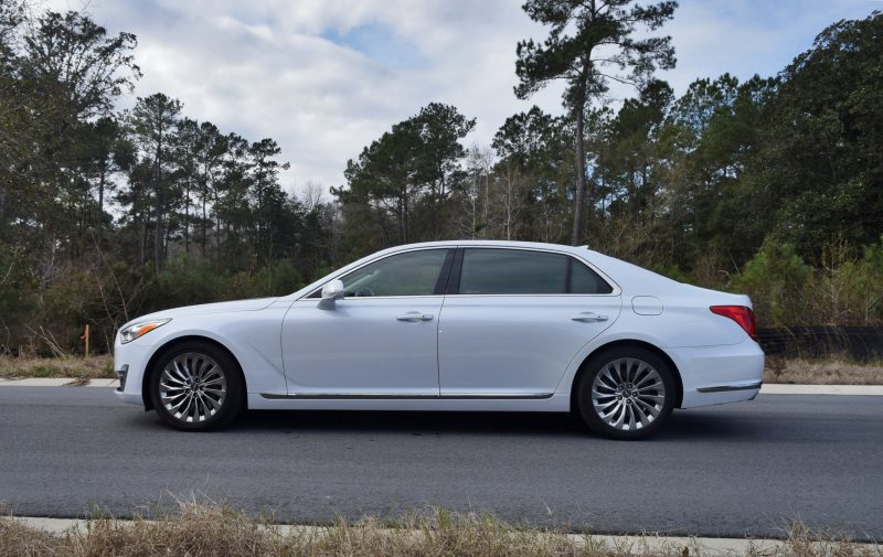 2018 Genesis G90 5_16