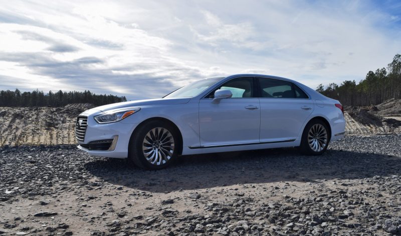 2018 Genesis G90 5_32