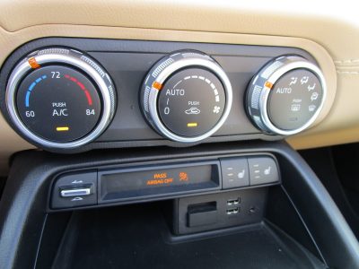 2018 Mazda MX-5 Miata RF - Interior Photos 23
